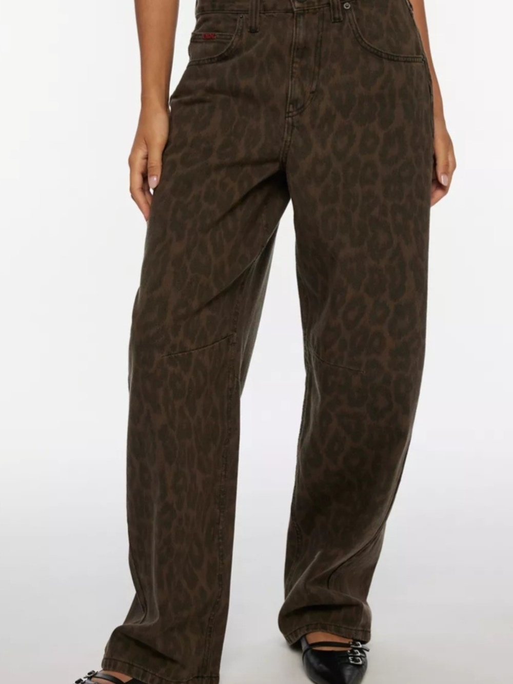 BDG Women's Leopard-Print Barrel Jeans